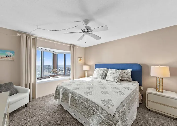 9400 Building #1506 Oceanview Great Location